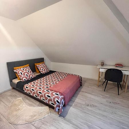 Ferienwohnung Duplex Ophelie Saint-Denis Exterior foto